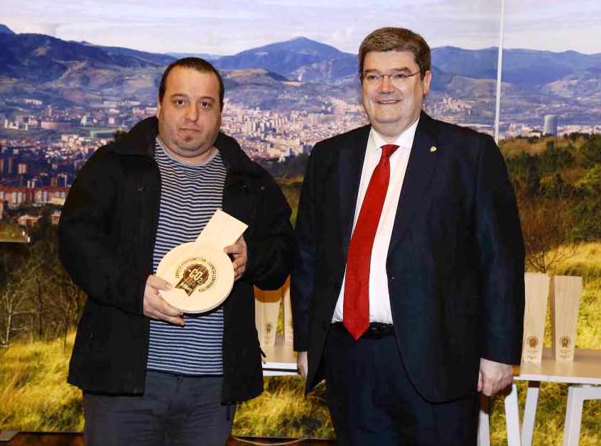 El Ayuntamiento de Bilbao ha repartido los diplomas sobre el cálculo de la huella de carbono