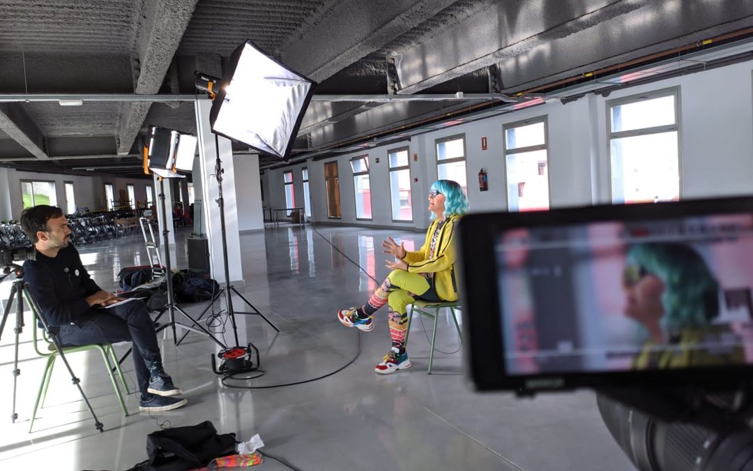 ETB’s Ur Handitan program records with Yogurinha Borova at Harrobia Ikastola