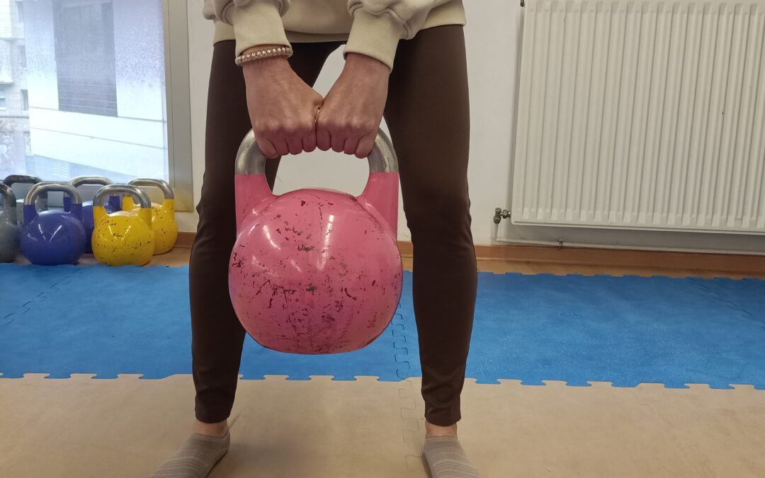 Oinarrizko ariketak eta teknikak kettlebell-ekin