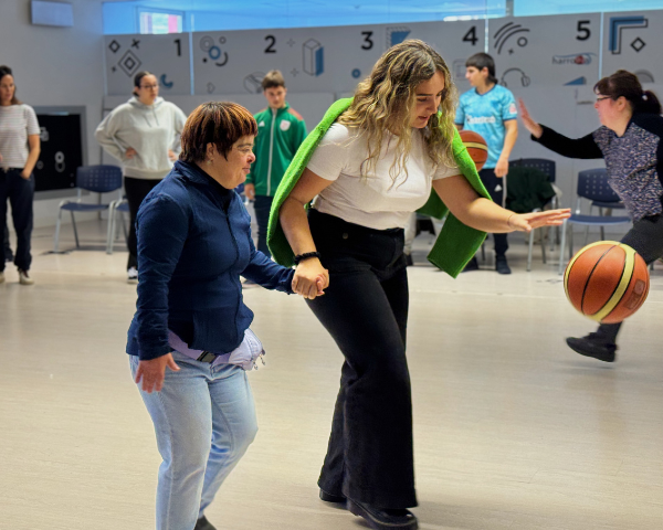 Gorabide eta Harrobia: Aniztasun funtzionalaren inguruko lankidetza iraunkorra