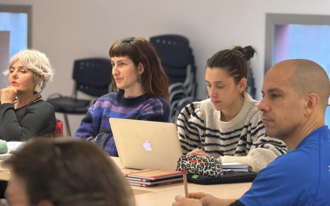 Aldaketa Bultzatzaileen Etorkizuna Eraikitzen, Harrobian