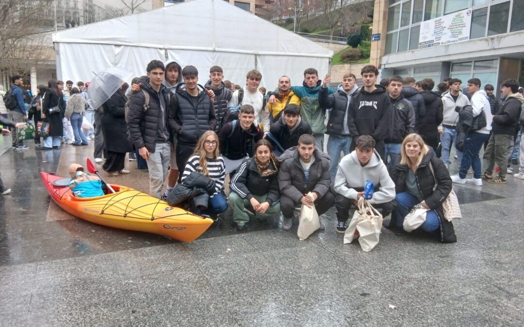 Harrobia Ikastolako Ikasleek Eibarko Ekintzailetza Azokan